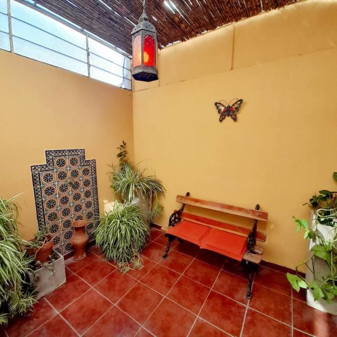 ¨Las Mayolicas¨ Hermoso Depto Con Patio Espanol Μεντόζα Εξωτερικό φωτογραφία